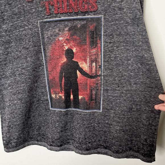 Stranger Things Netflix Women's Graphic T-Shirt XXL Gray Burnout Short Sleeve - Picture 5 of 8